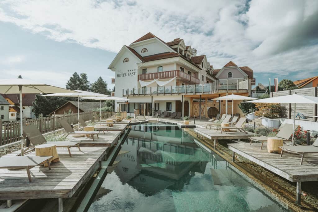 Aussenpool Hotel_DSC7354